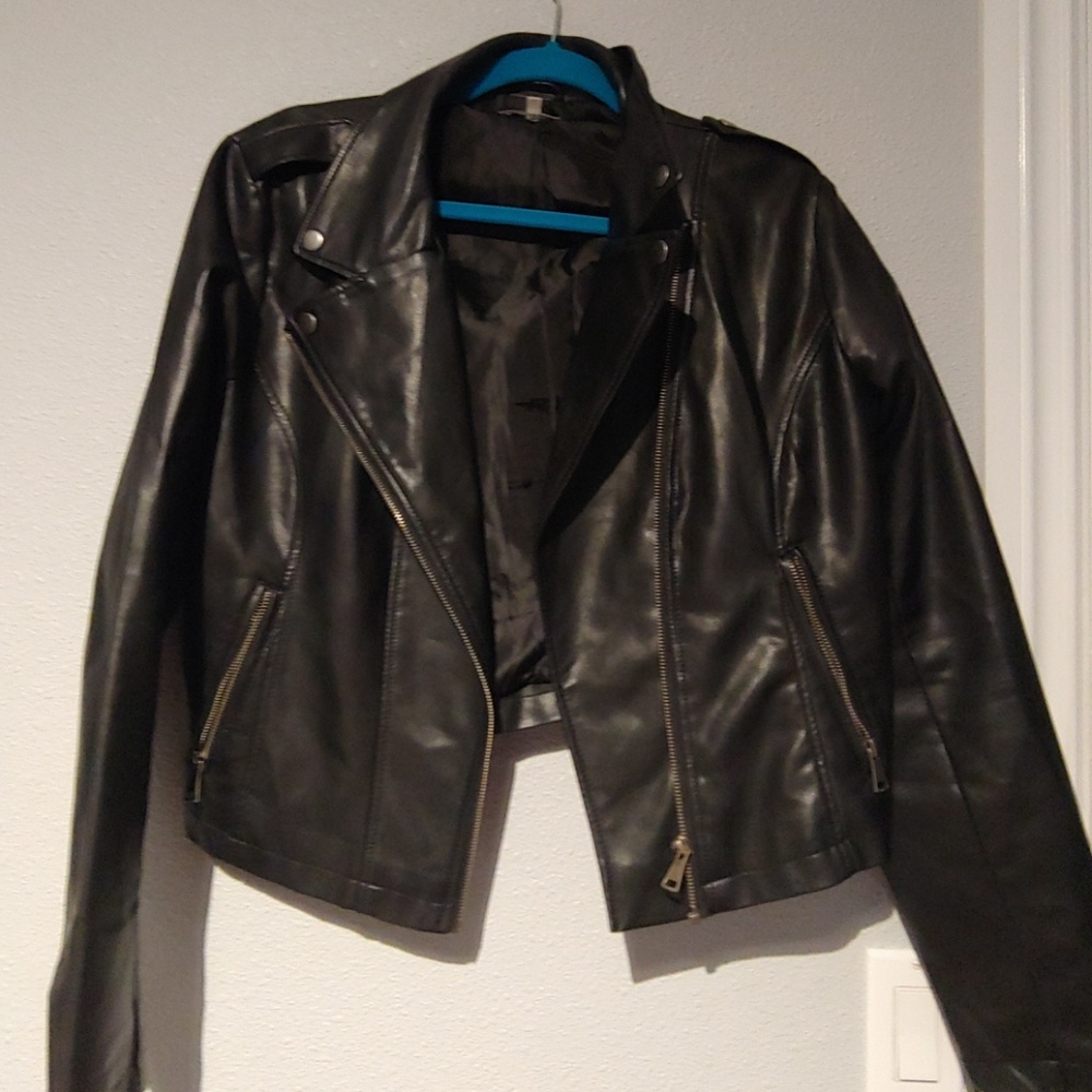 Balck foux leather jacket